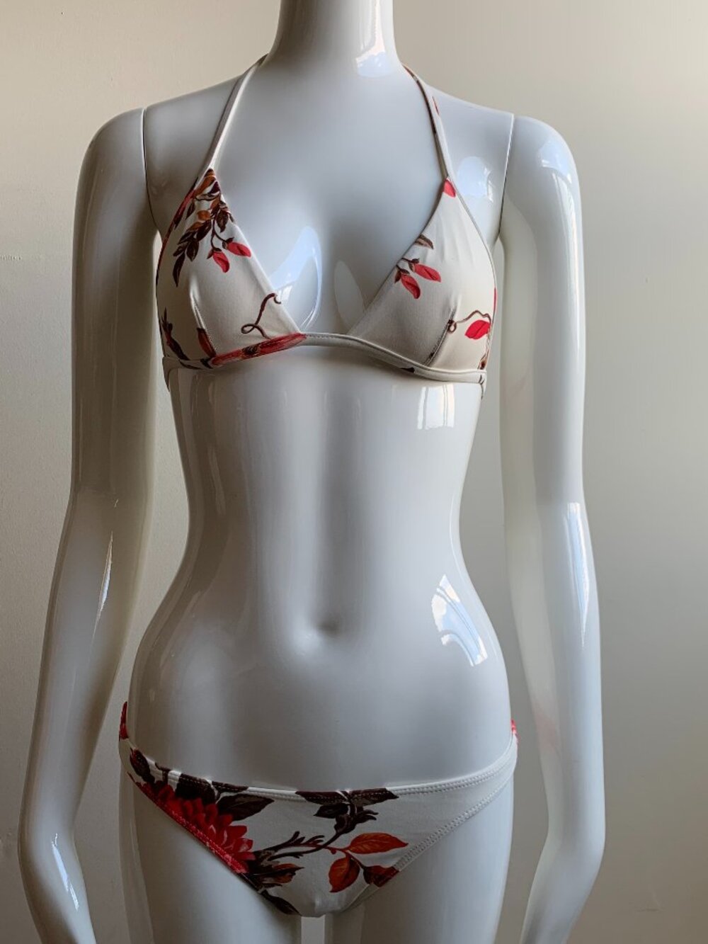 Sauvage california cream & Rose asian floral print bikini